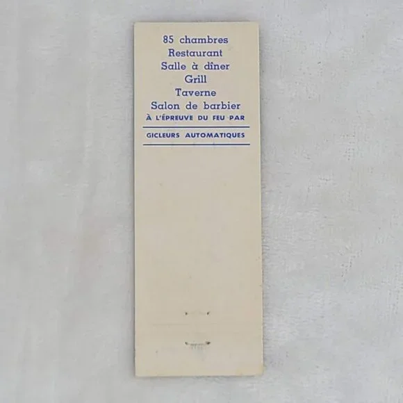 Front Strike Matchbook Cover Restaurant Marquis de Montcalm Quebec Canada - Picture 5 of 5